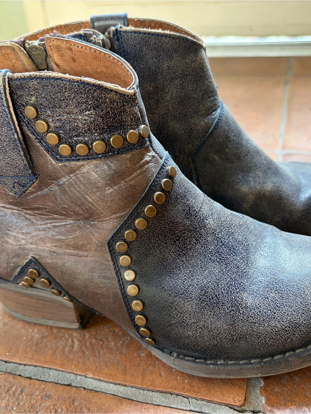 Circle G Two-Tone Distressed Dark Blue and Brown Studded Ankle Booties